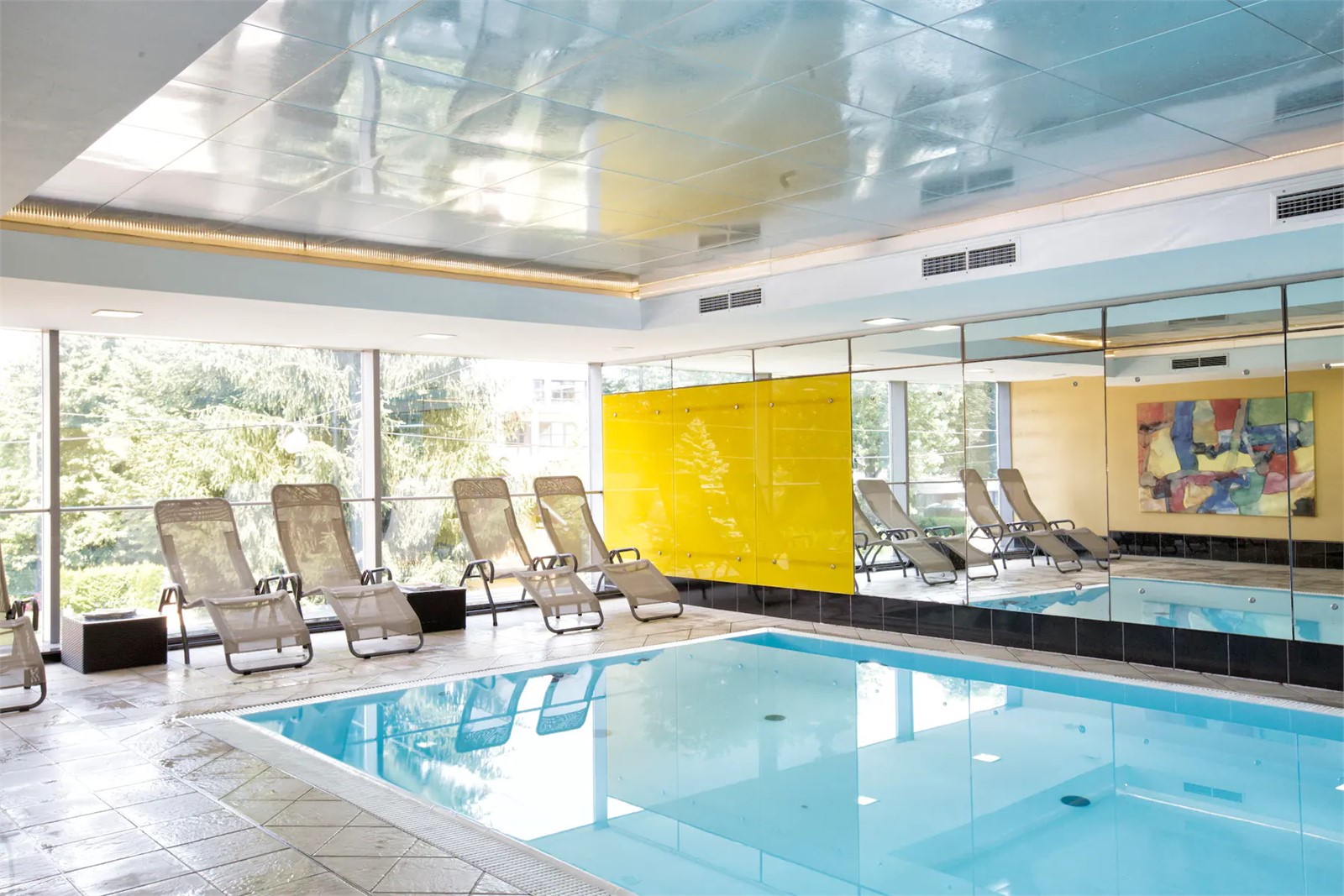 Wyndham Grand Salzburg Conference Centre - Schwimmbad